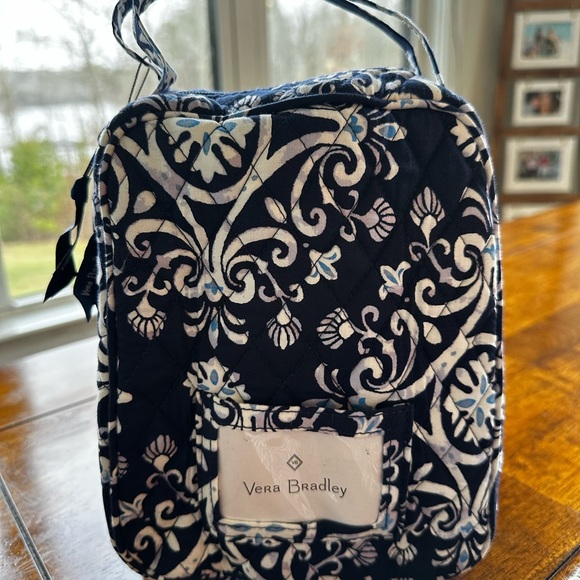 Vera Bradley Steel Blue and White Floral Bag - Picture 4 of 5
